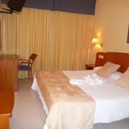 Hotel Atalaya Ii