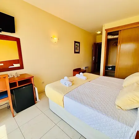 Hotel Atalaya Ii 3*